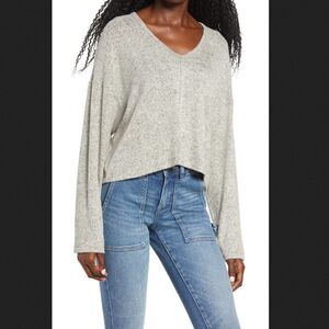 Lala Land Creative Marled Grey Cropped‎ V-Neck Sweater Size L